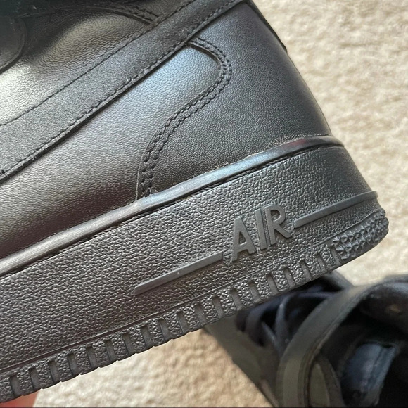 Men's Air Force 1 Mid 07 Black 315123-009 size 10 - Picture 11 of 16